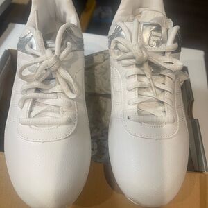 Fila Women's White and Silver Sneakers